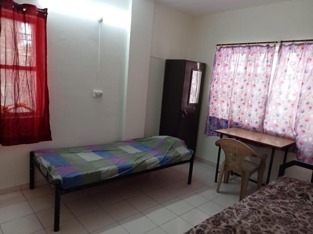 Hostel Cherry Berry Homebase Pune